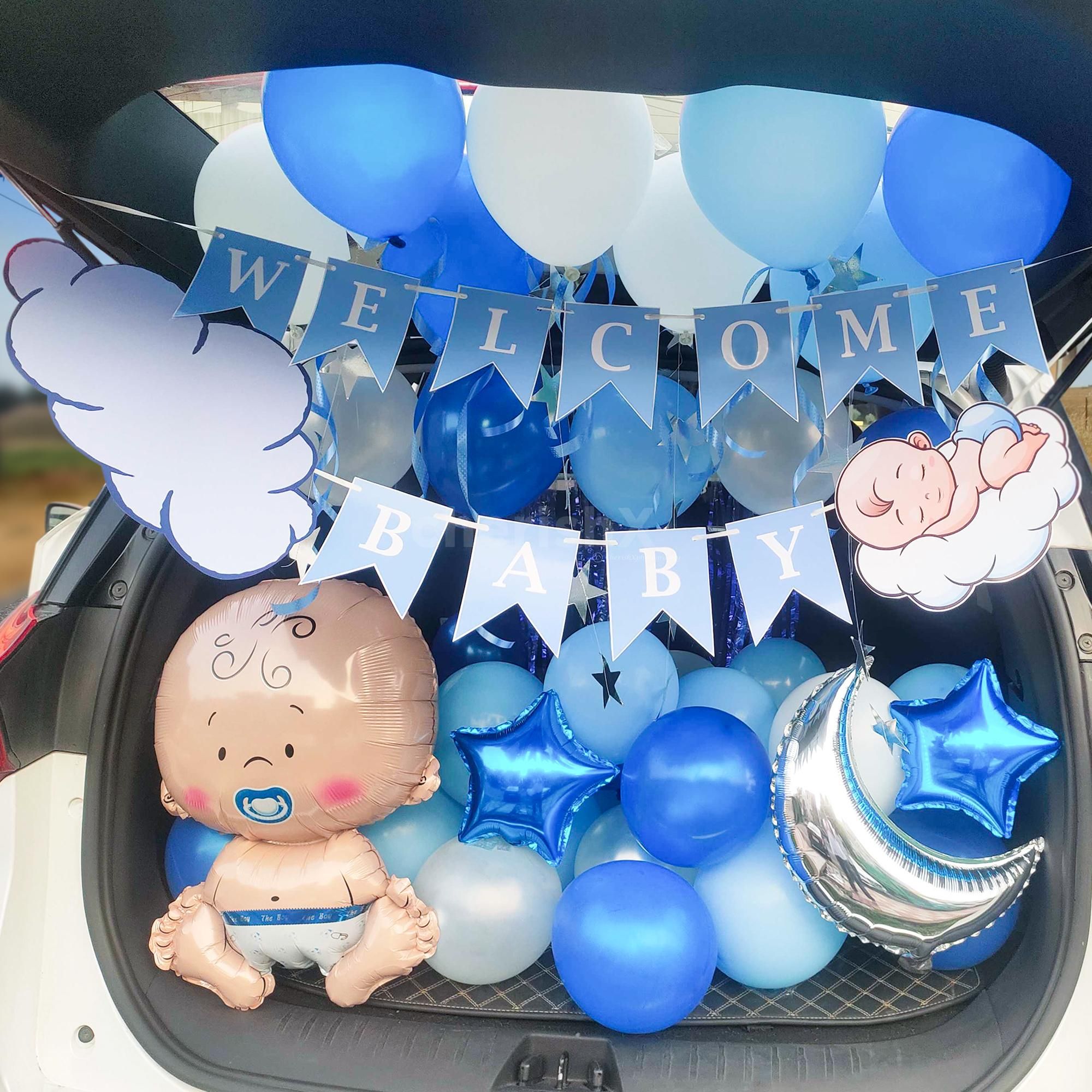 Simple blue balloon decor for car